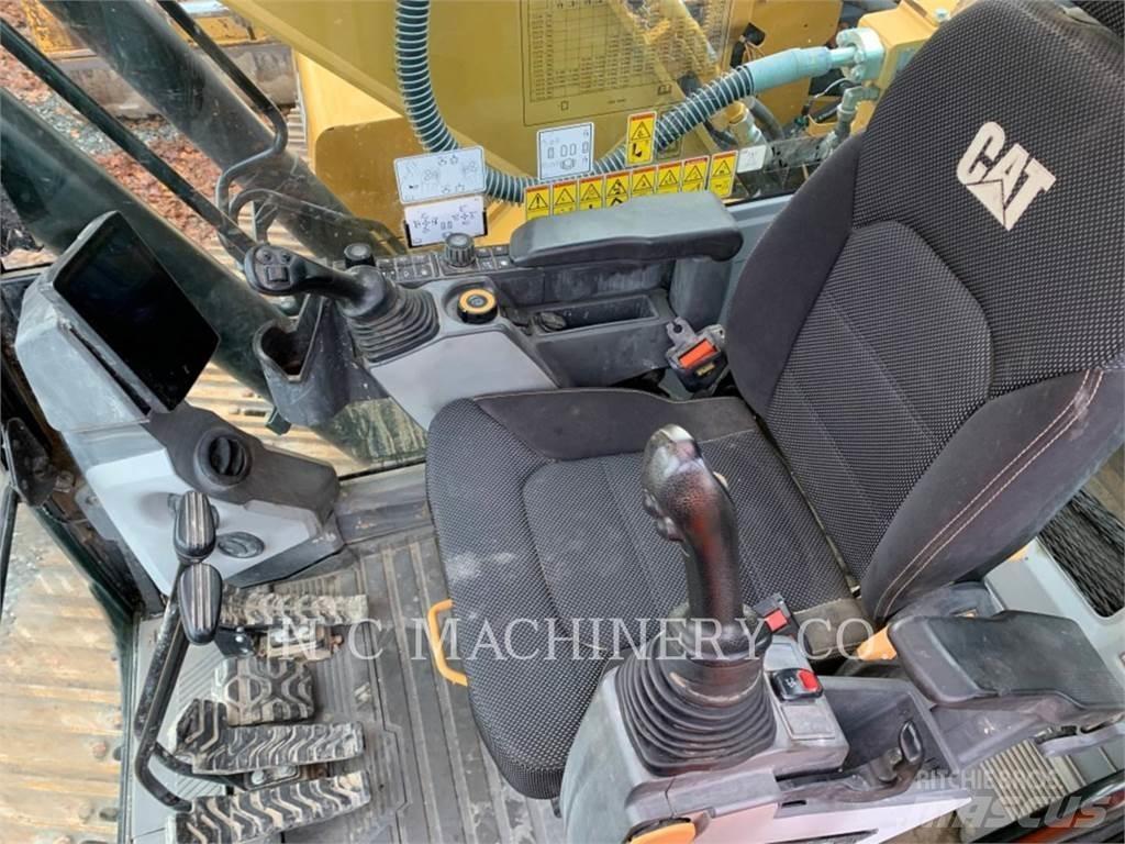CAT 320 Pelle sur chenilles