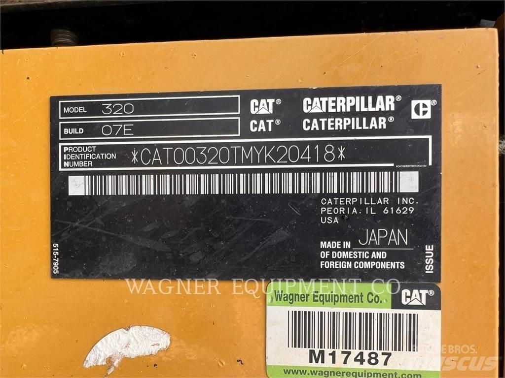 CAT 320 Pelle sur chenilles