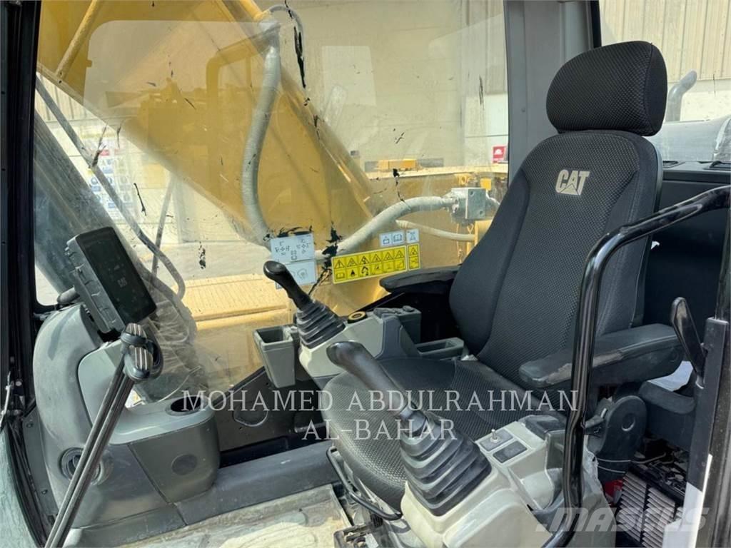 CAT 320-05GX Pelle sur chenilles