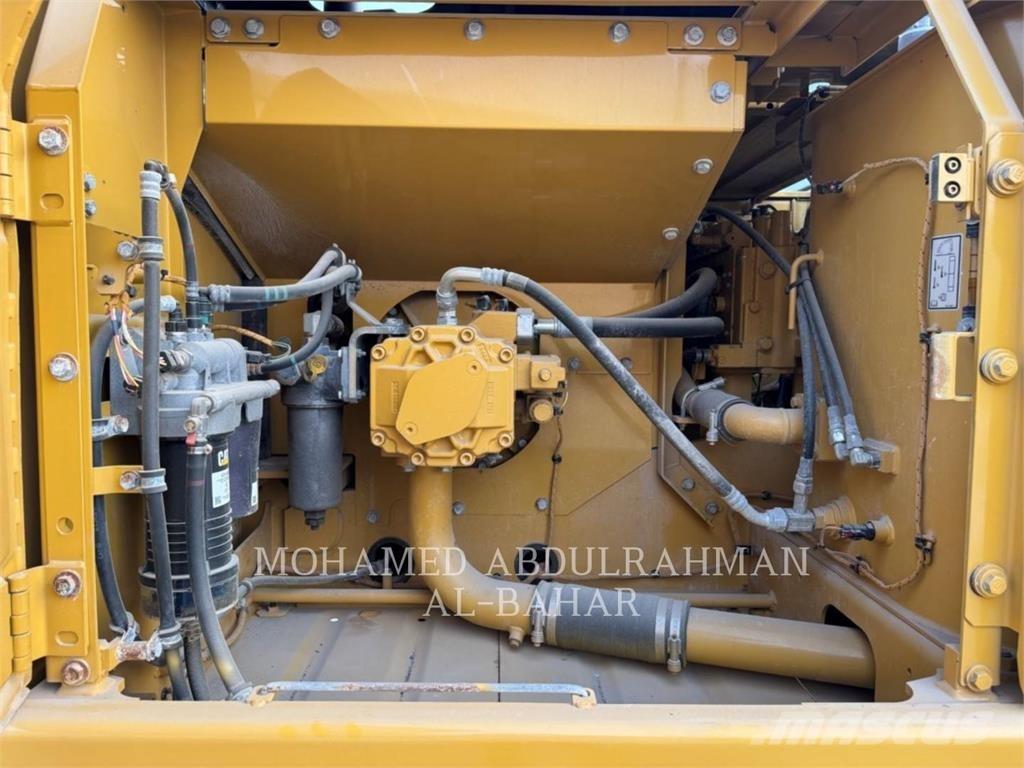CAT 320-05GX Pelle sur chenilles