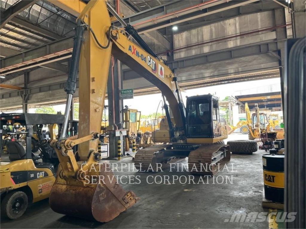 CAT 320-05GX Pelle sur chenilles