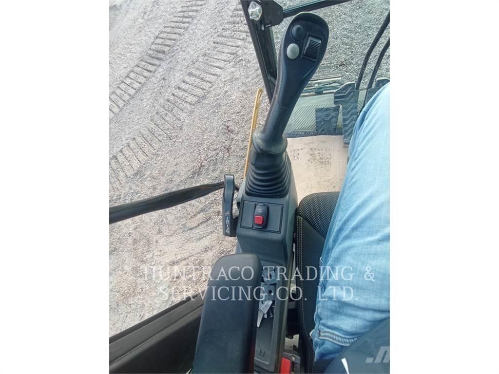 CAT 320-07 Pelle sur chenilles