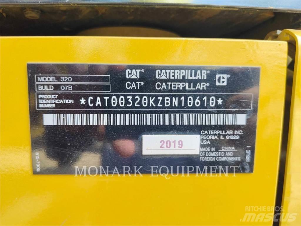 CAT 320-07 Pelle sur chenilles