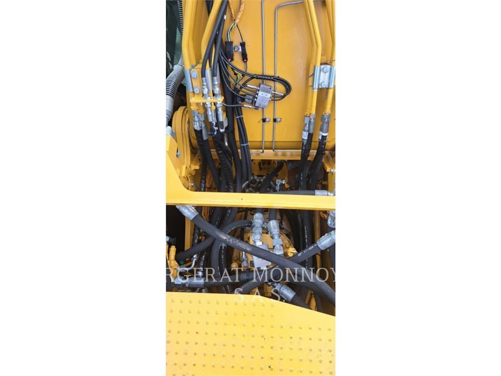 CAT 320-07 Pelle sur chenilles