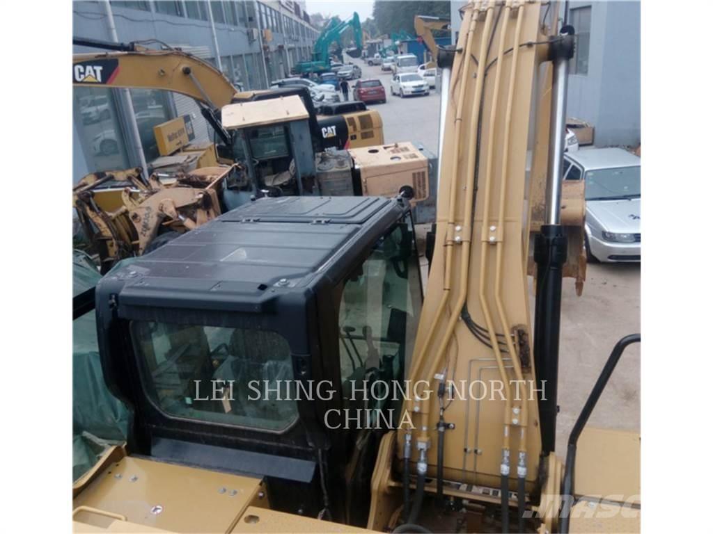 CAT 320-07 Pelle sur chenilles
