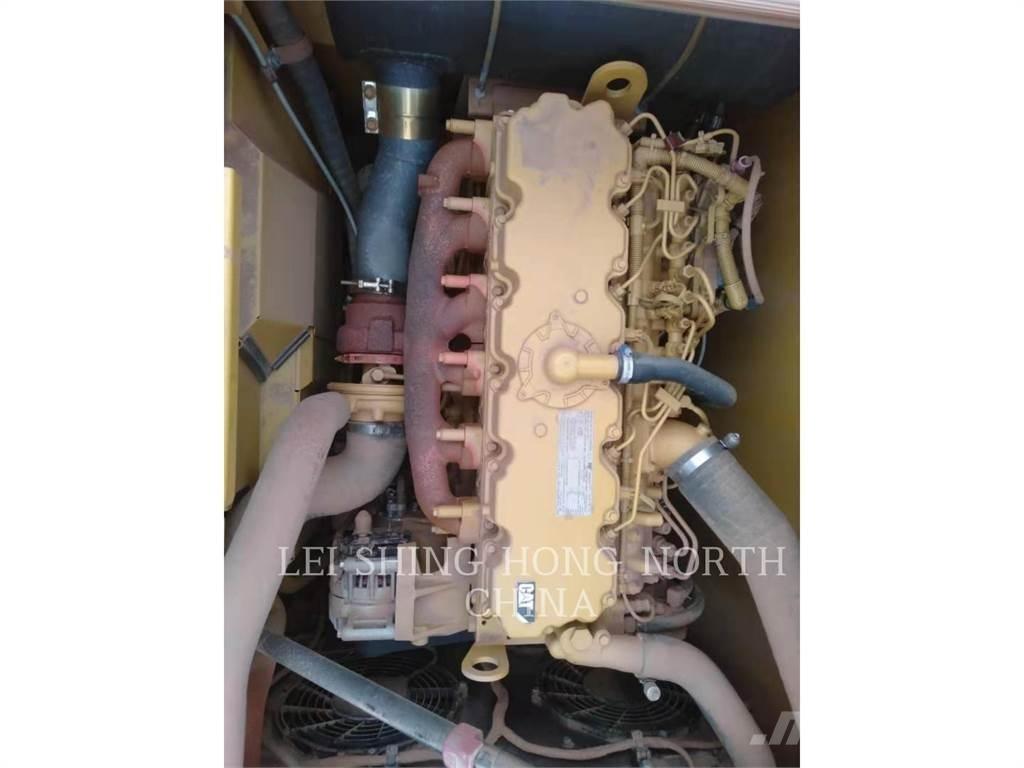 CAT 320-07 Pelle sur chenilles