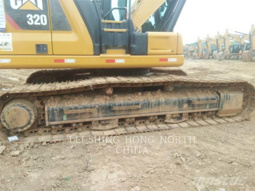 CAT 320-07 Pelle sur chenilles