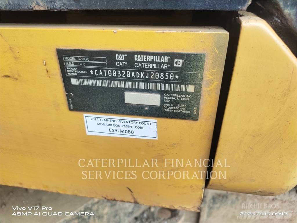 CAT 320-07GC Pelle sur chenilles