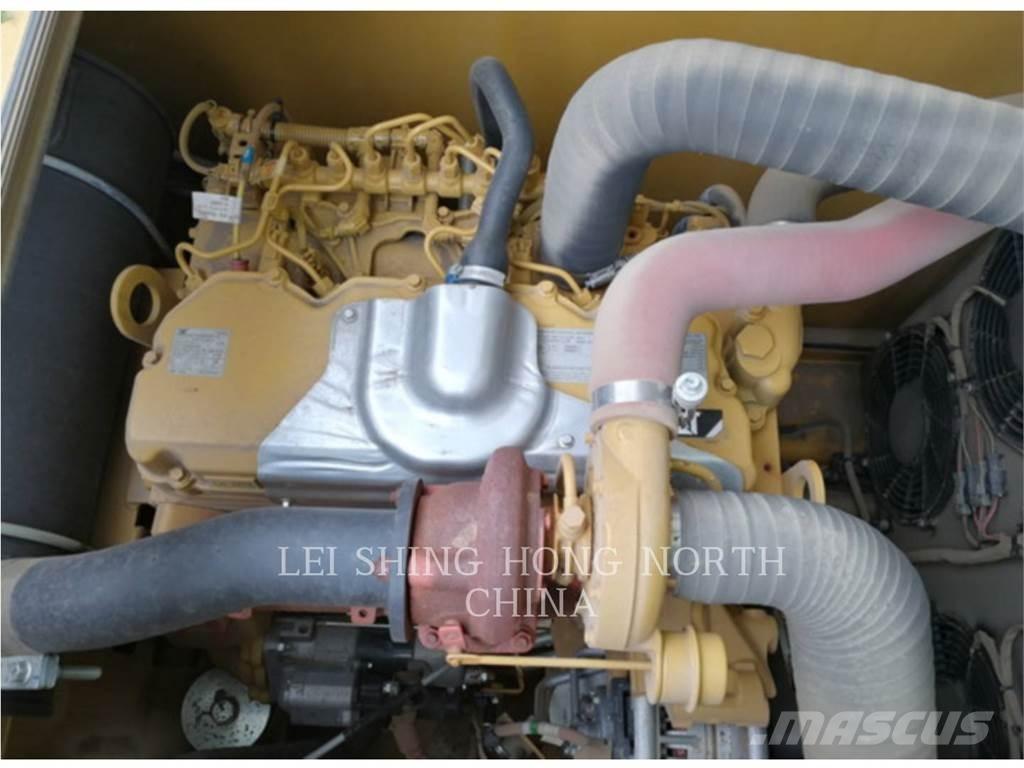 CAT 320-07GC Pelle sur chenilles