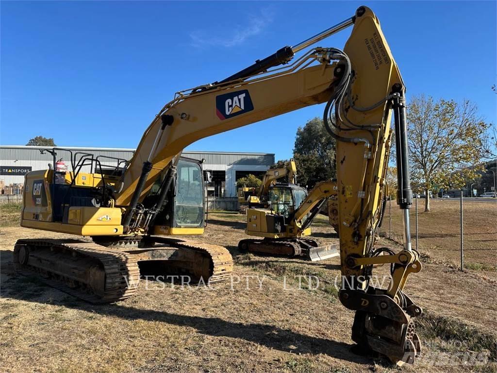 CAT 320 2D Pelle sur chenilles