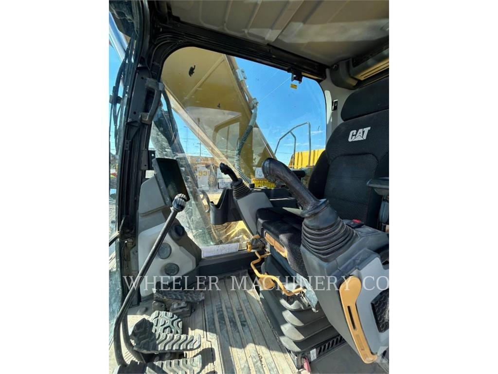 CAT 320 CF Pelle sur chenilles