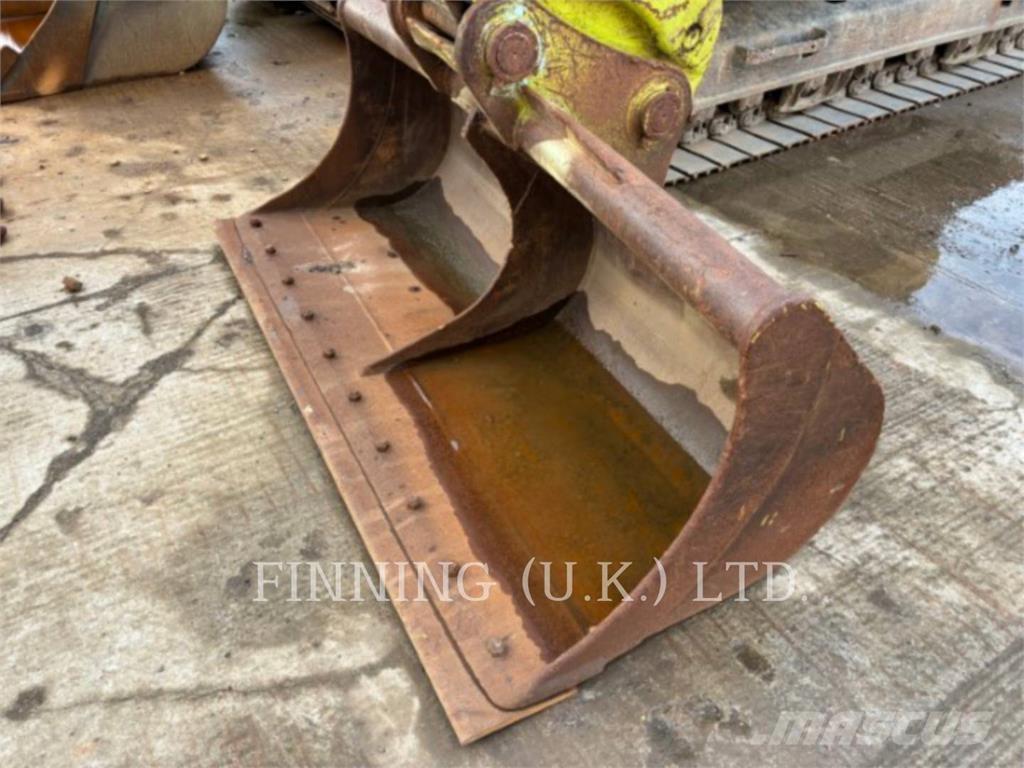 CAT 320 HSR 2D Pelle sur chenilles