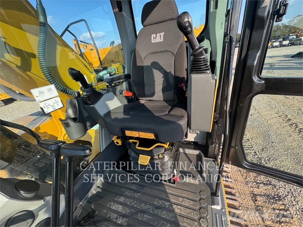 CAT 32007 Pelle sur chenilles