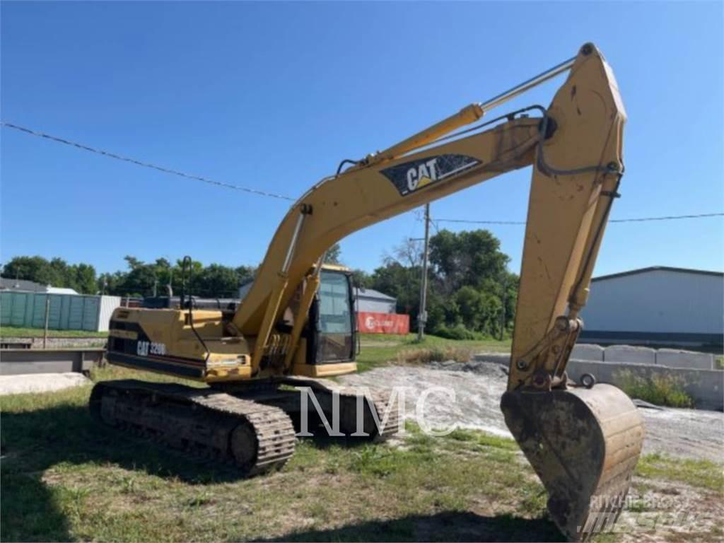 CAT 320BL Pelle sur chenilles