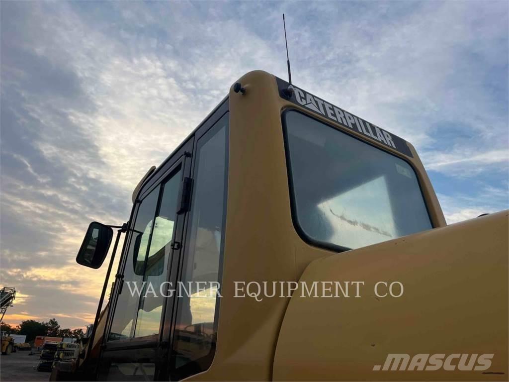 CAT 320CL Pelle sur chenilles