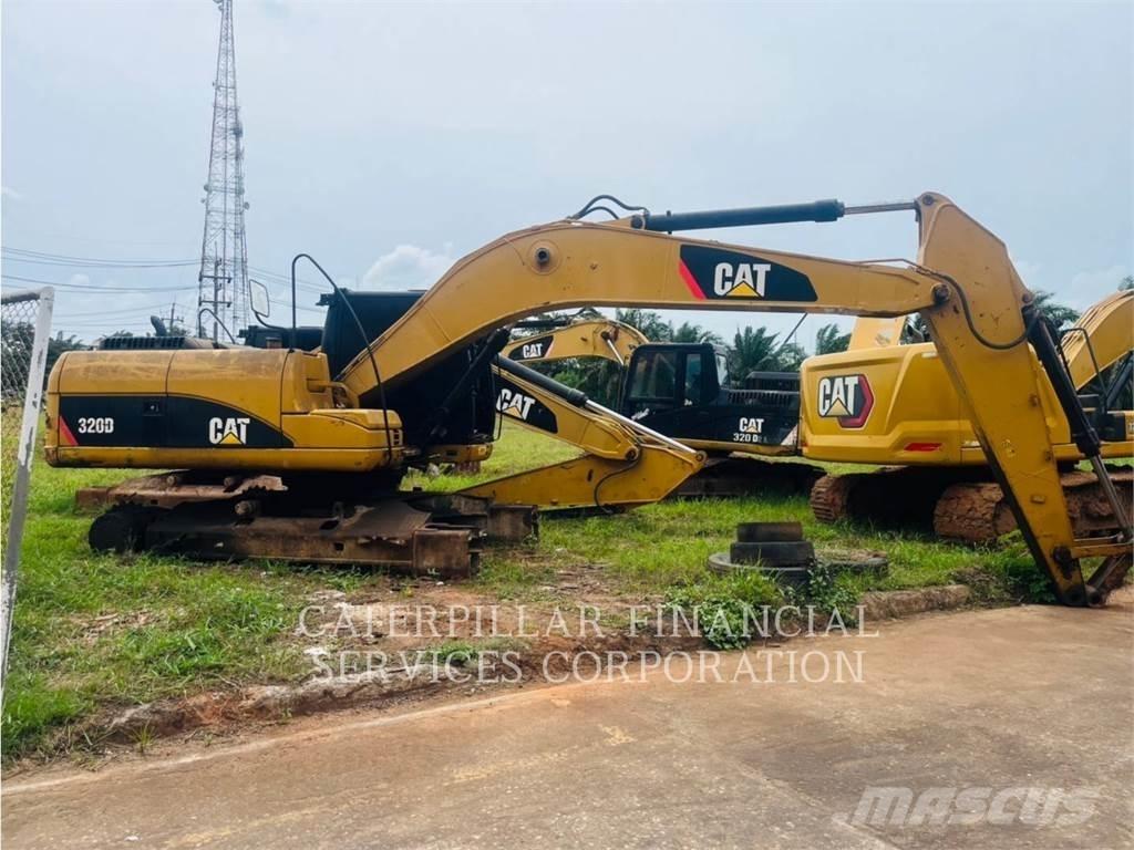 CAT 320D Pelle sur chenilles