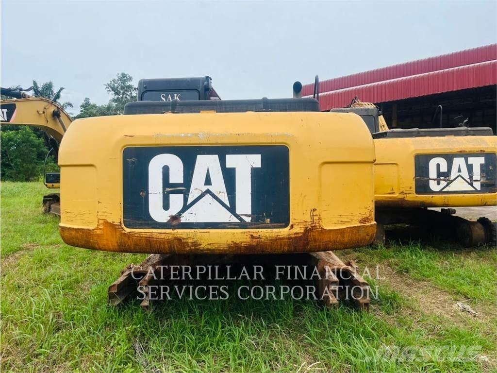 CAT 320D Pelle sur chenilles