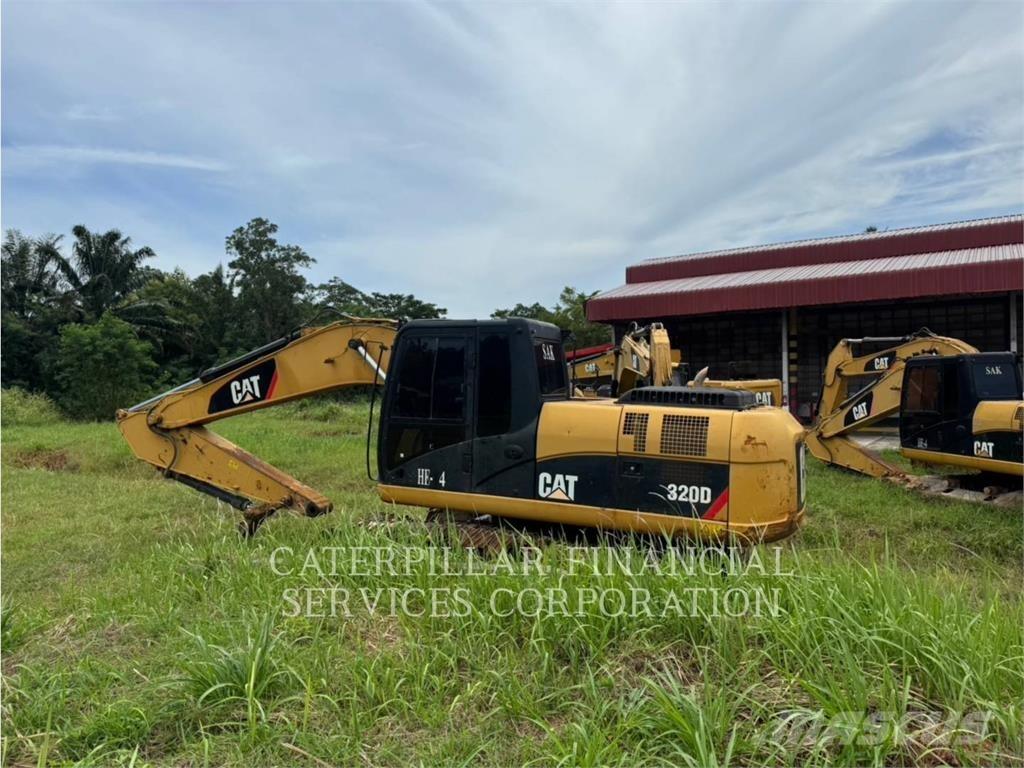 CAT 320D Pelle sur chenilles