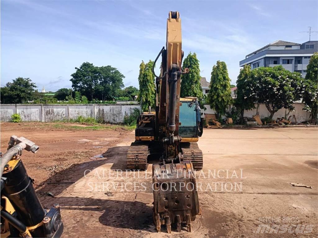 CAT 320D2 Pelle sur chenilles