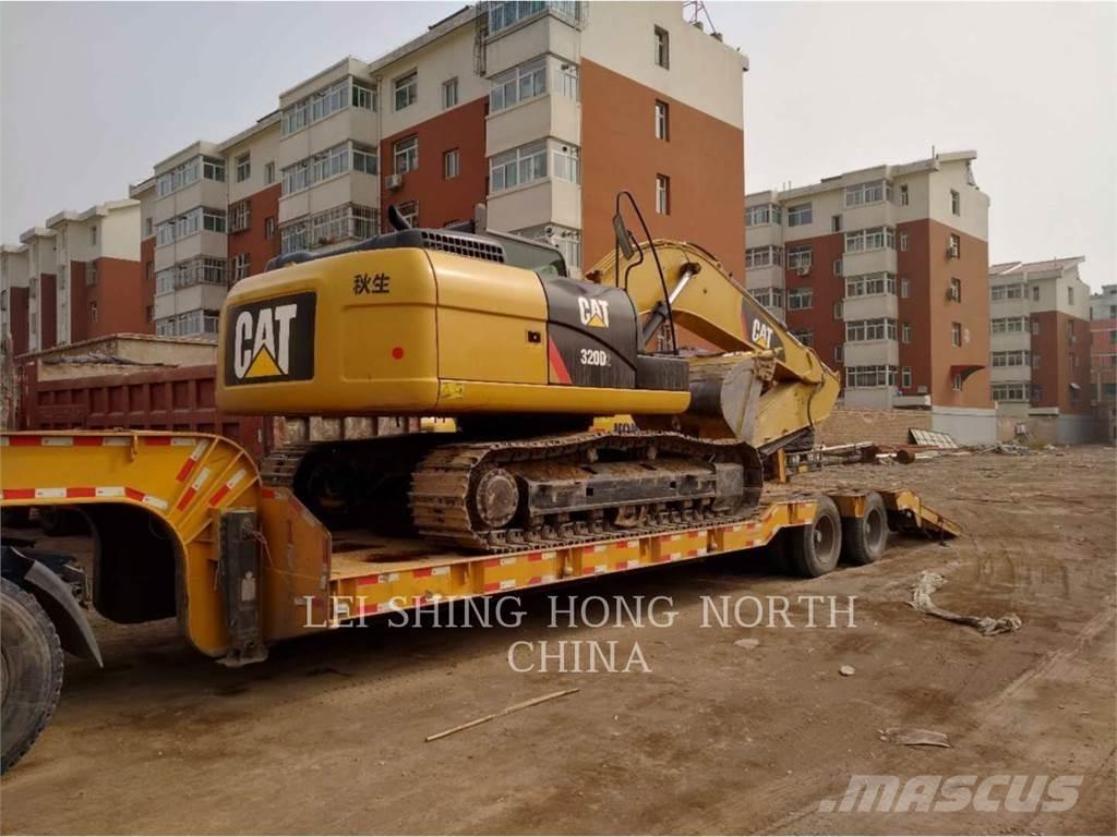 CAT 320D2 Pelle sur chenilles