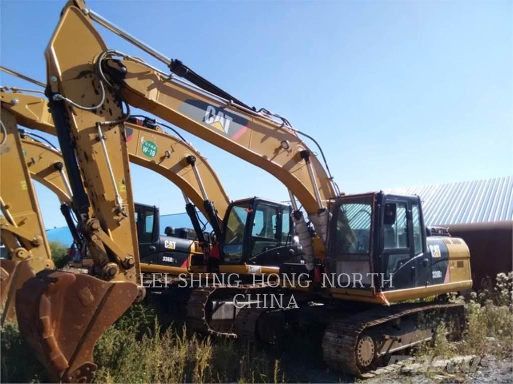 CAT 320D2 Pelle sur chenilles
