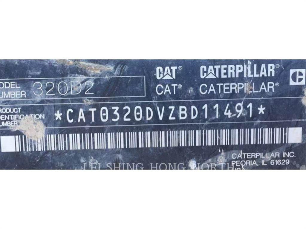 CAT 320D2 Pelle sur chenilles