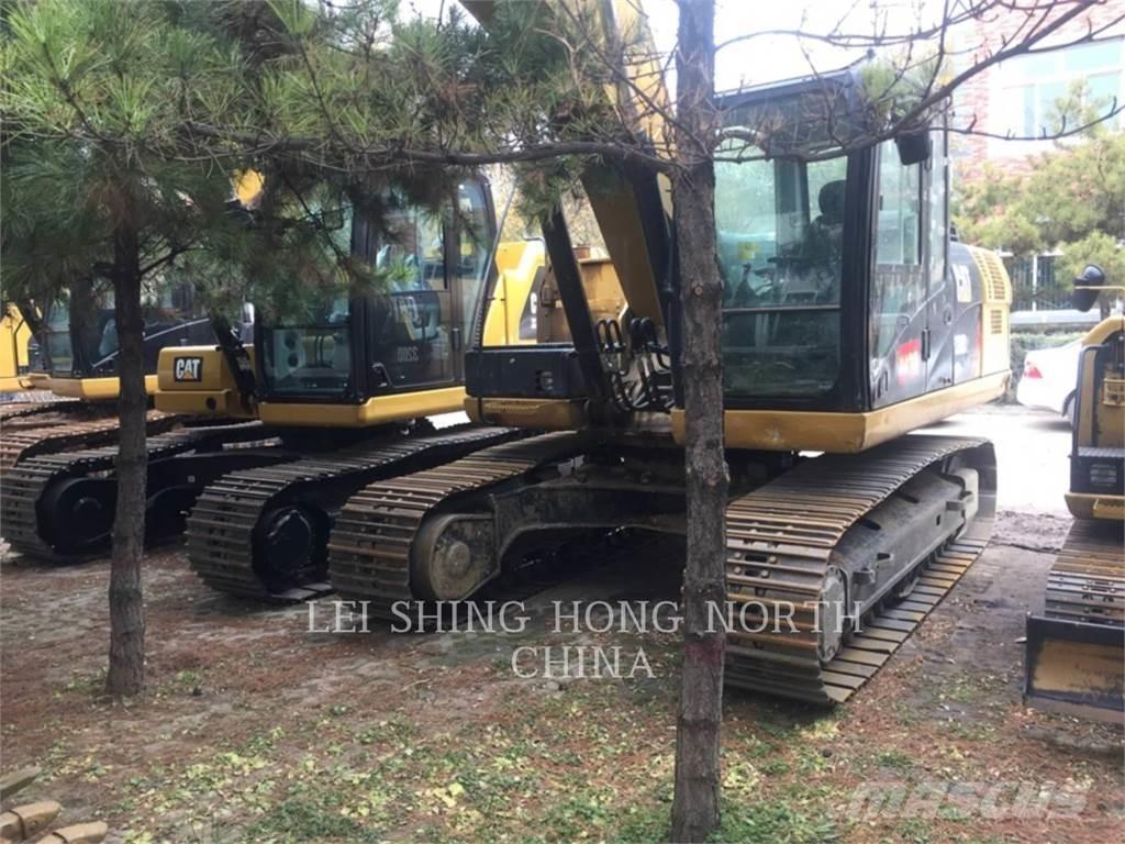 CAT 320D2GC Pelle sur chenilles