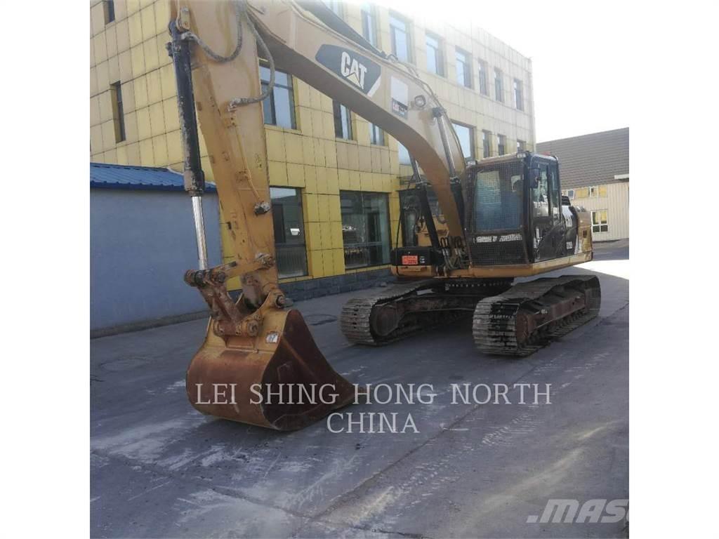 CAT 320D2L Pelle sur chenilles
