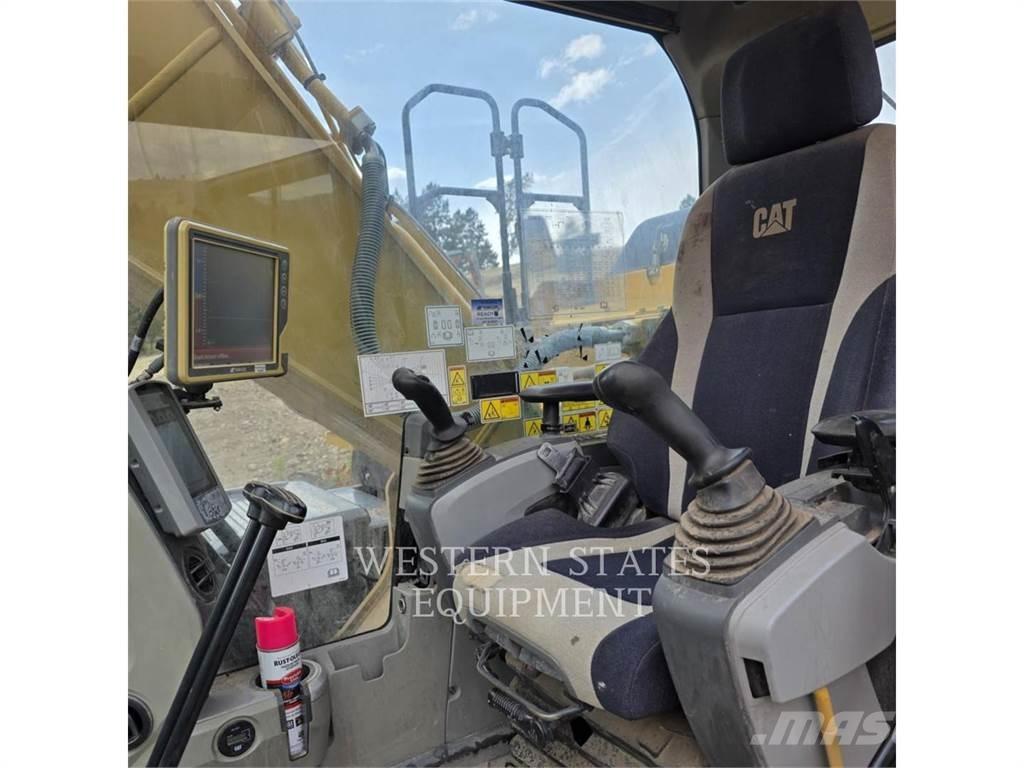 CAT 320E Pelle sur chenilles