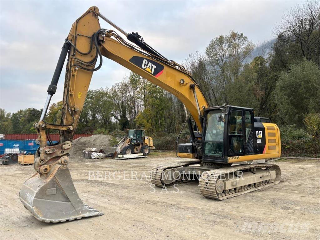 CAT 320E Pelle sur chenilles