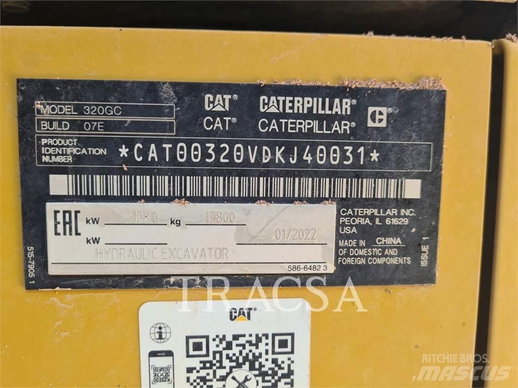 CAT 320GC Pelle sur chenilles