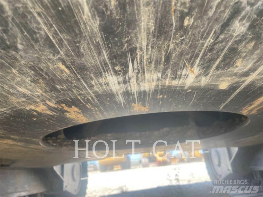 CAT 320GC Pelle sur chenilles