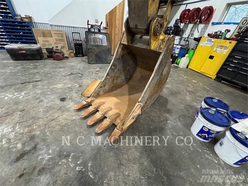 CAT 320L Pelle sur chenilles