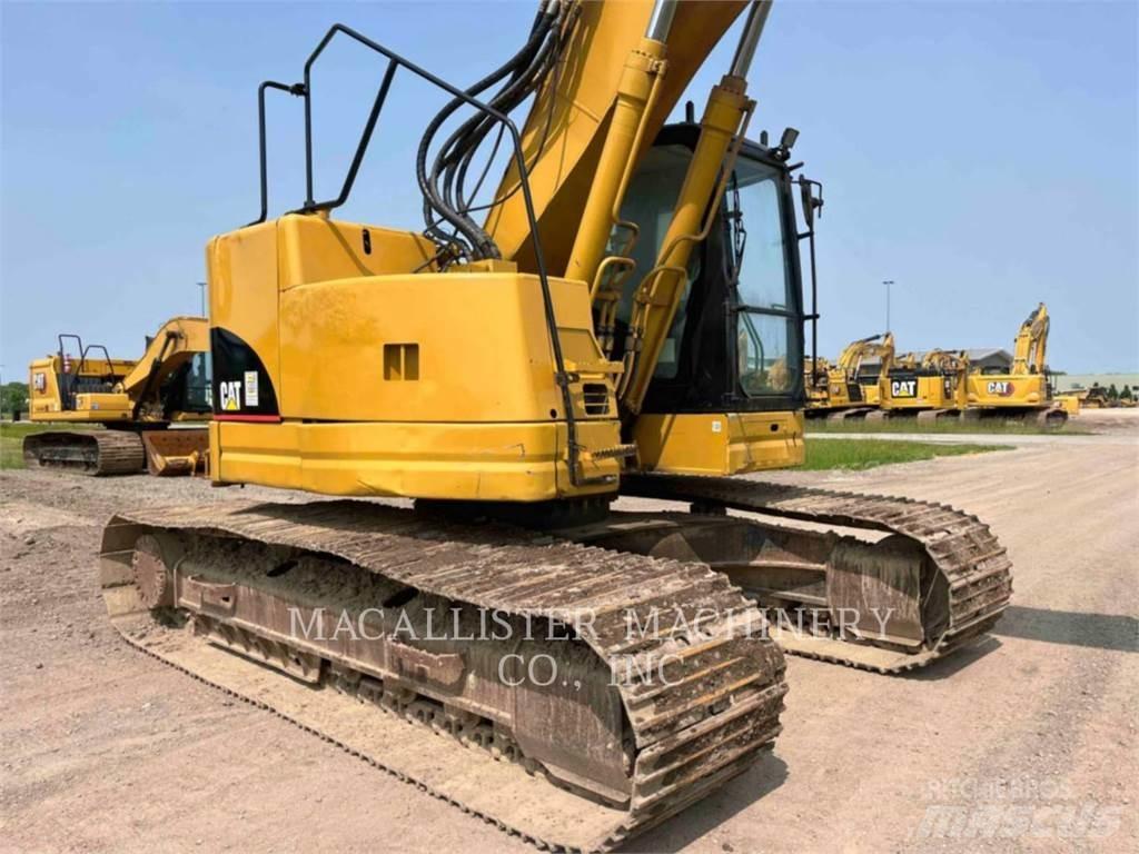 CAT 321CLCR Pelle sur chenilles