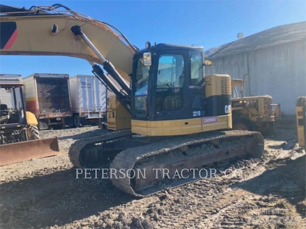 CAT 321D LCR Pelle sur chenilles
