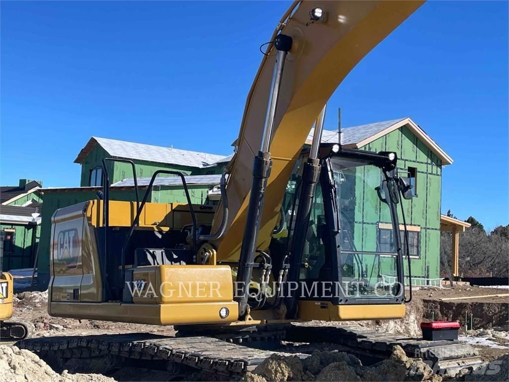 CAT 323 Pelle sur chenilles