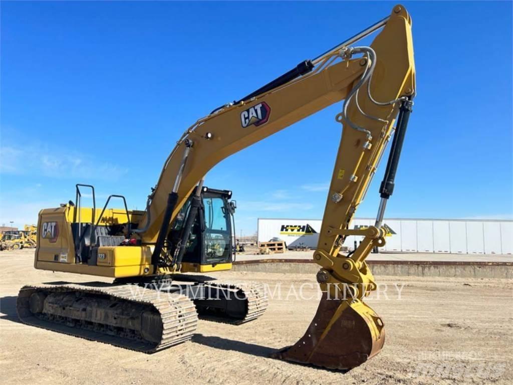 CAT 323 Pelle sur chenilles