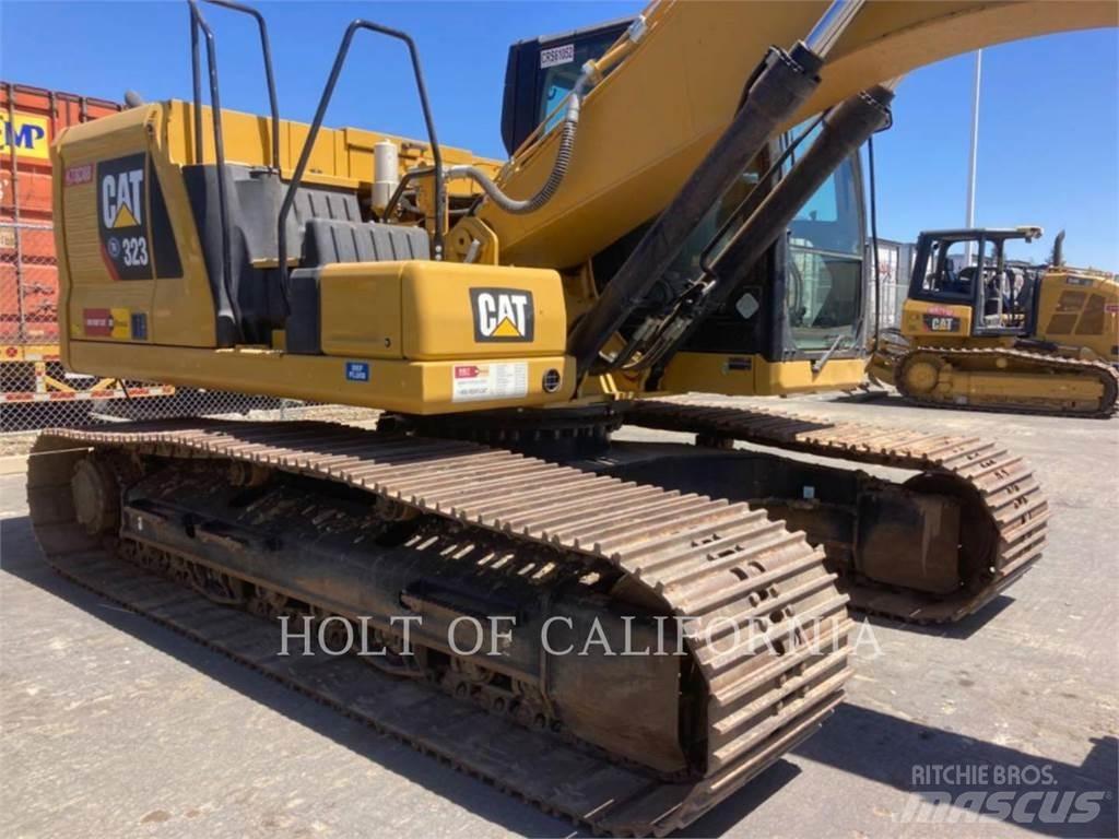 CAT 323 Pelle sur chenilles