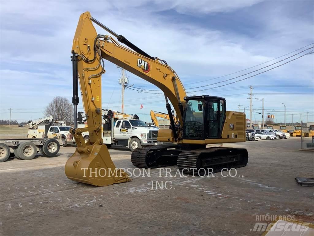 CAT 323 Pelle sur chenilles