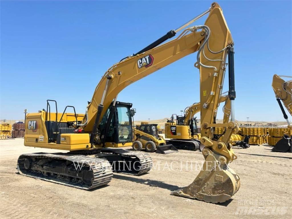 CAT 323 Pelle sur chenilles