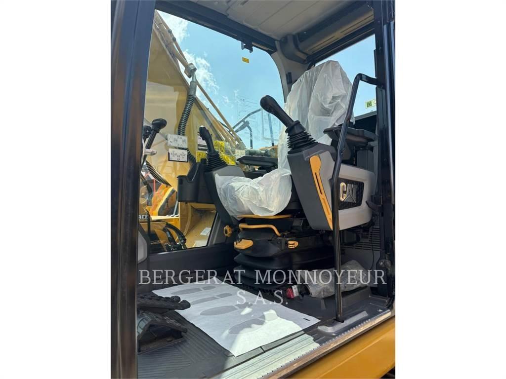 CAT 323 Pelle sur chenilles
