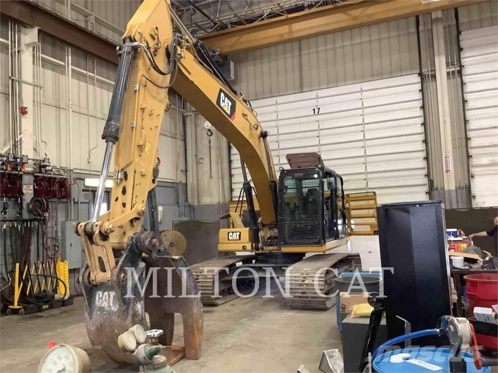 CAT 323 Pelle sur chenilles