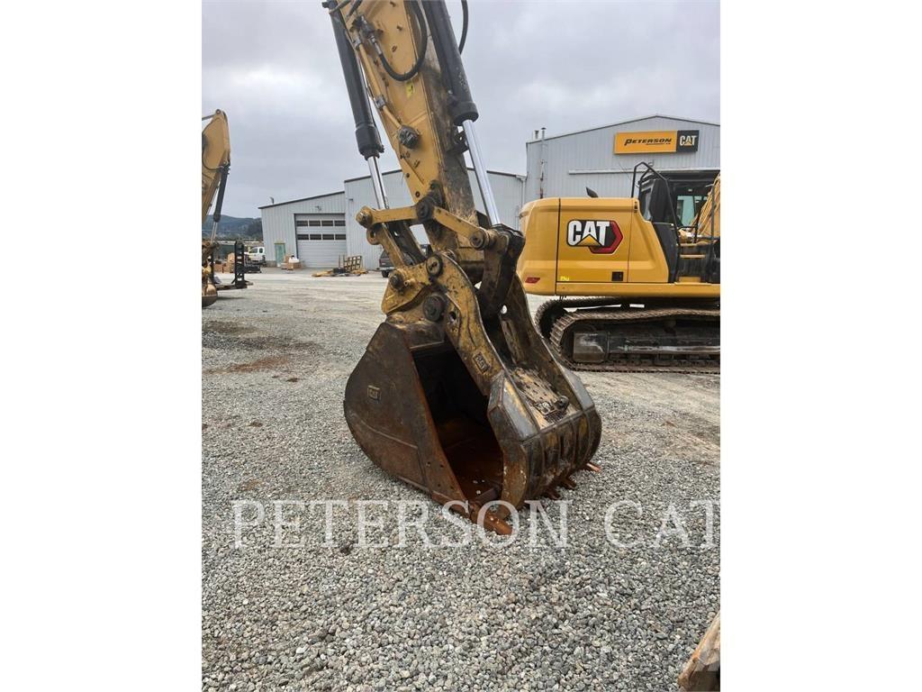 CAT 323 Pelle sur chenilles