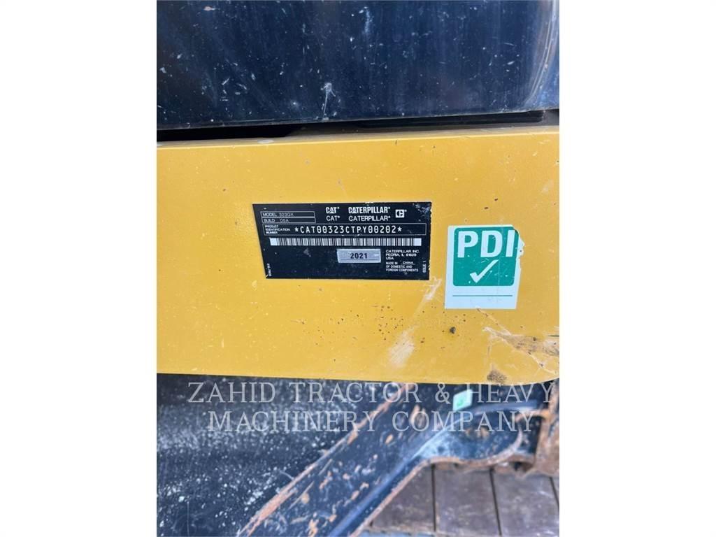 CAT 323-05GX Pelle sur chenilles