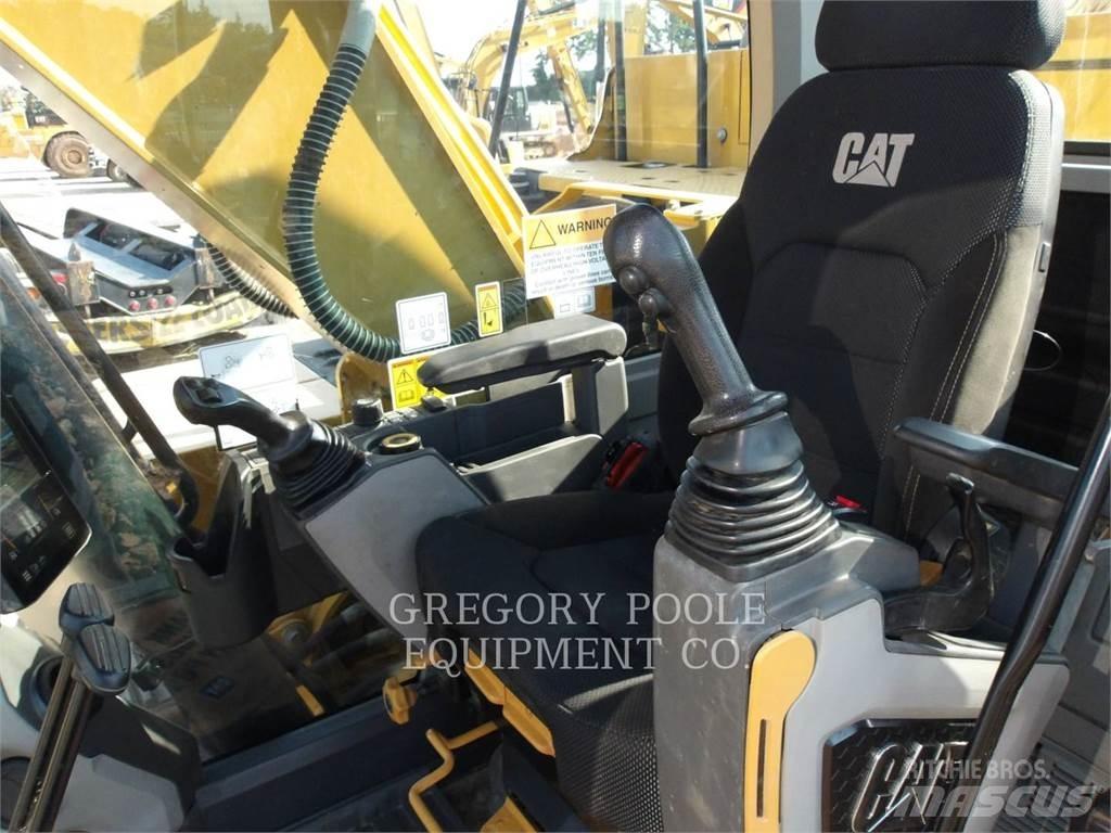 CAT 323-07 Pelle sur chenilles