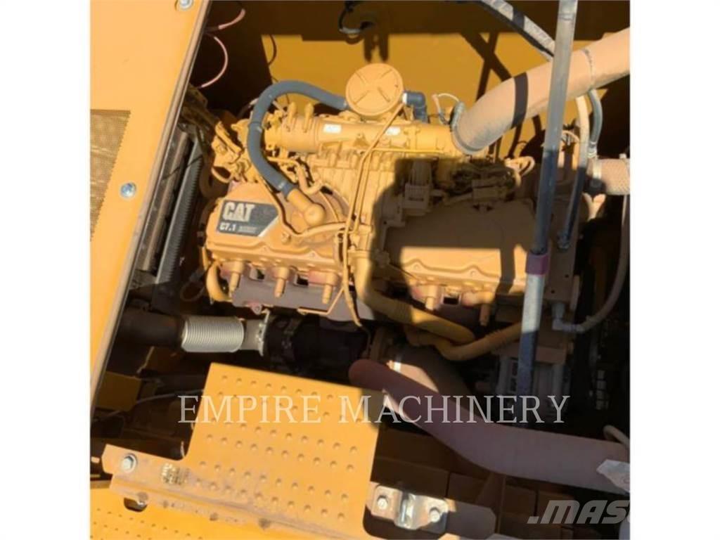 CAT 323-07 Pelle sur chenilles