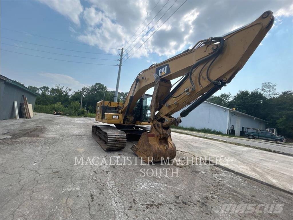 CAT 323-07 Pelle sur chenilles