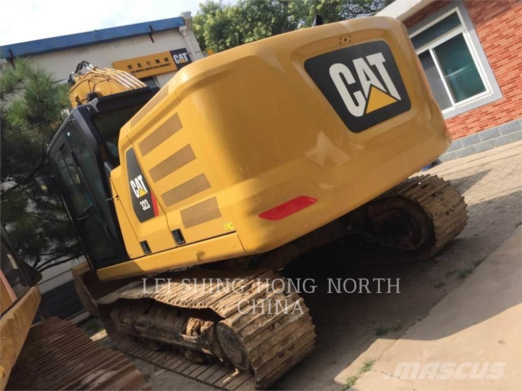 CAT 323-07 Pelle sur chenilles