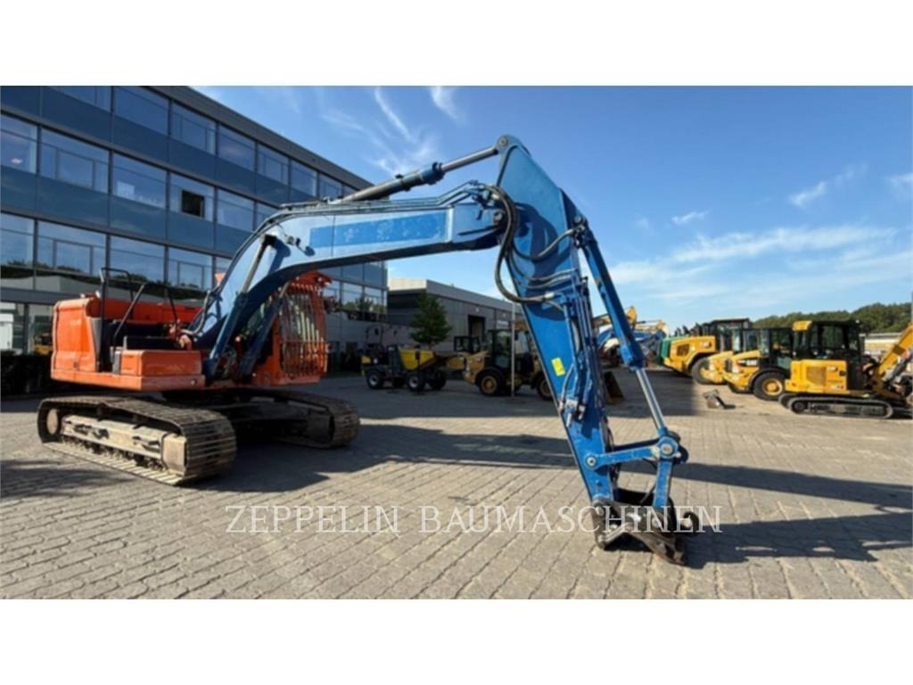 CAT 323-07C Pelle sur chenilles