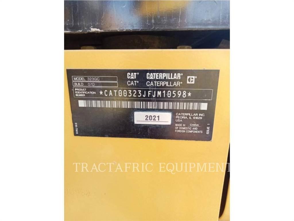 CAT 323-07GC Pelle sur chenilles